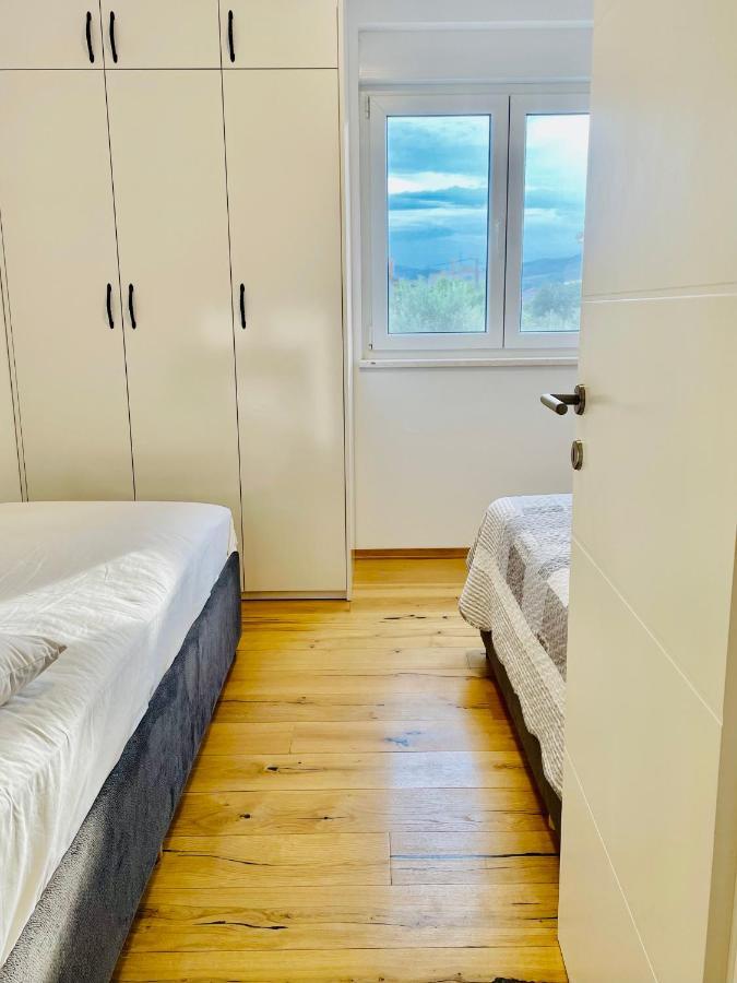 Alida Valli Apartment Kaštela المظهر الخارجي الصورة