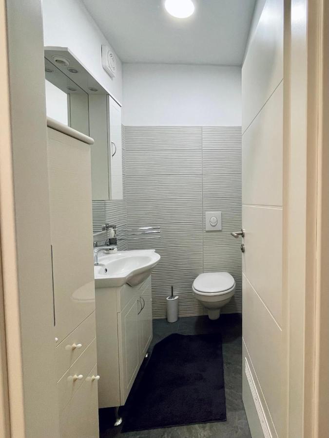 Alida Valli Apartment Kaštela المظهر الخارجي الصورة