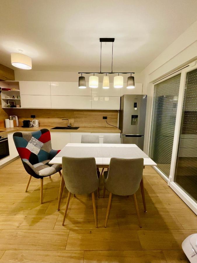 Alida Valli Apartment Kaštela المظهر الخارجي الصورة